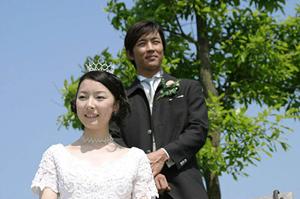 誕生石を使用したおすすめの結婚指輪